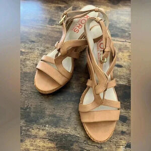 KORS Michael Kors | woman’s wedge strappy sandal. Size: 9.5M.